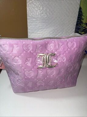 Juicy Couture Lavender Pink Velvet Cosmetic Pouch with Gold JC Emblem